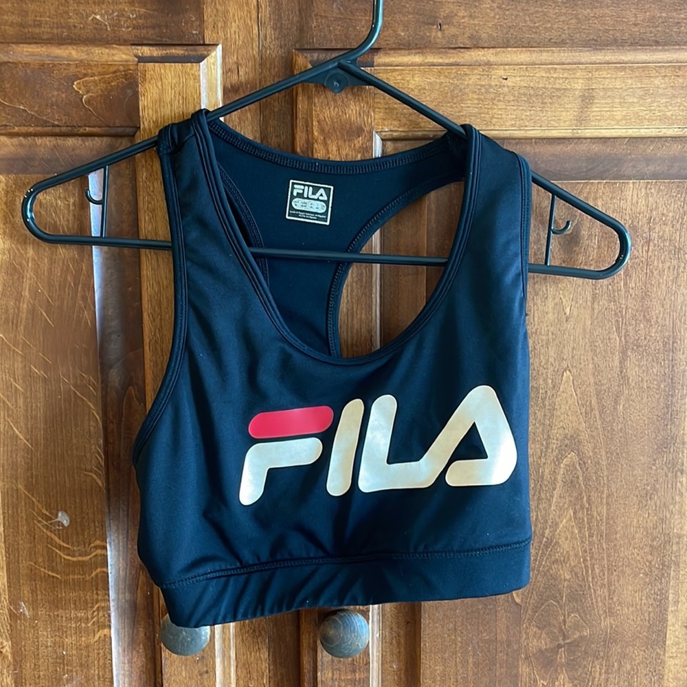 Fils - Picture 2 of 4